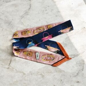 Fashion Colorful Silk Scarf with Bag Print